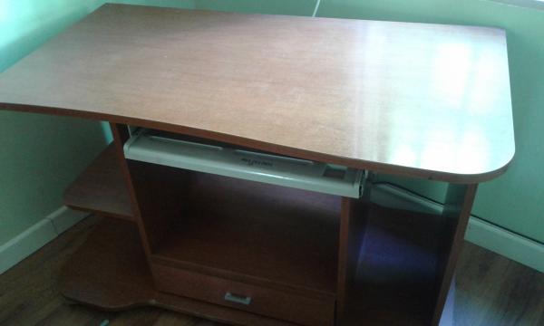 REGALO Mesa escritorio 3