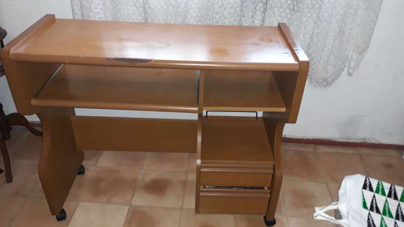 REGALO mesa ordenador